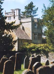 Castle House, graveyard